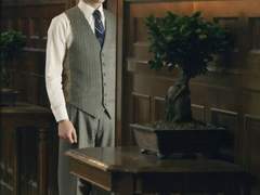 [위장자] 지저귀는 새는 날지 않는다