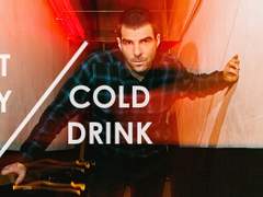 150225 HOT GUY/COLD DRINK