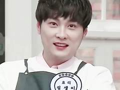 170228 오늘 뭐 먹지? 딜리버리 민경훈 나노 움짤 1