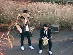 우주겁쟁이(김희철x민경훈) - 나비잠(Sweet Dream) MV 움짤