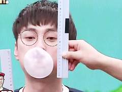 161224 아는형님 김희철, 민경훈 움짤