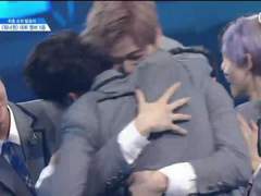 녤옹 데뷔 축하