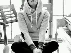 자캐 커뮤 캐 : 루이스