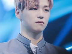 L​ove at first sight × 02