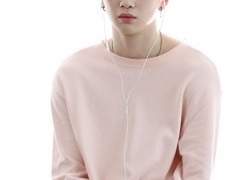 먼치킨 퇴마단 89 - 잠시만 울게요 빗물에 기대어