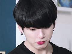 하얗게 쏟아지던 웃음 꽃은