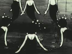 찡그려진 눈썹, 빛나는 두 눈