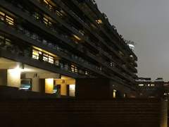 당신의 사려 깊은 이웃 1/2