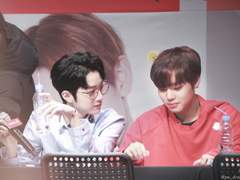 [판윙] 안 귀엽다니까? F