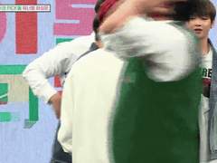 180512 손잡는 딥휘