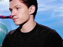 [영상메세지가 도착했습니다.]