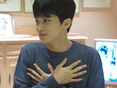 새벽에 마크 사진 모으다가