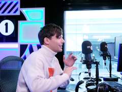 2018 09 04 BBC Radio1 Breakfast with Greg James