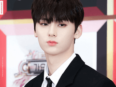 이웃집 형 년과 우쭈쭈 동생 윙으로 소꿉친구C