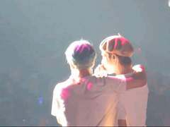 친구가 친구를 바라볼때