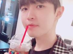 [옹녤][년짼] 너도 내가 좋다면 지금 당장 말해줘 上