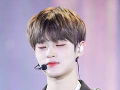 먼치킨 퇴마단 429 - 안아줄게 너의 뒤에서