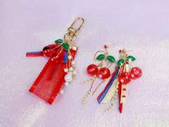♥사랑에 빠진 체리 - 스파이더맨 귀걸이 / 키링