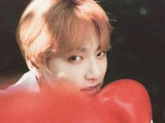 2019 SEASON'S GREETING PHOTO ALBUM SCAN