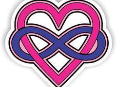 폴리아모리는 슬프고 힘들다