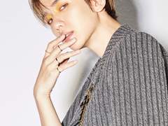 Cloud 9. - Dancing With A Stranger