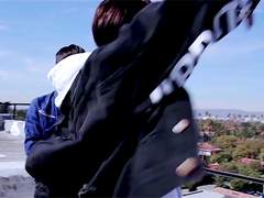 너는 내 통증의 처음과 끝