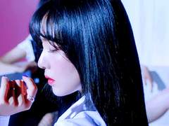 네 개의 계절이 네게로 통하고 내 취향은 여전히 너다