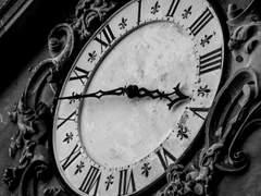 루시메르아란 - 흩어진 시간