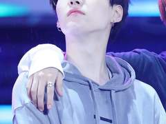 [슈짐] 공주님, 사과는 빨간 게 제일 맛있거든요.