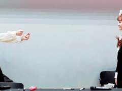 문 걸고 등 앞에 앉으면 나를 안고도 남는 너의 애정