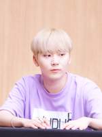 뿌이는 뿌뿌하게