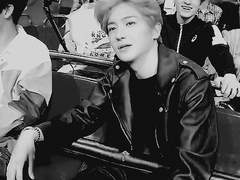 형은 사랑을 믿어요?