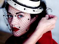 세이디 아멜베르가 엘리엇