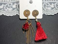 이기영(ver.명예추기경) 모티브 귀걸이