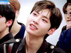 녁우 둥캣 피아彼我