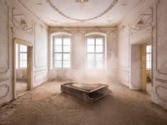 [레뷰스타] 봄의 축제날에