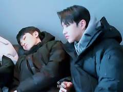 장난스러운 키스