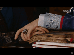 [미더덕] 발톱 (上)