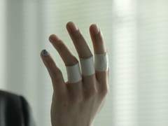 [경철] 황철범 손 소독해주는 박경선 보여주세요.