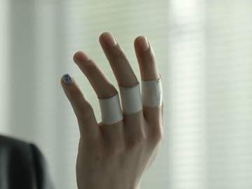 [경철] 황철범 손 소독해주는 박경선 보여주세요.