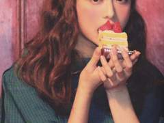 다가올 계절마저 나누고 싶은 사람이 있었다.