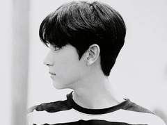 노래는 구원이 아니어라