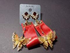 190810 - 붉은 나비