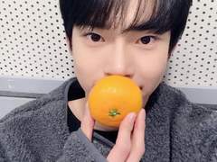 프사는 연락할 구실에 불과 TALK