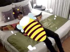 벌이야? 꿀이네