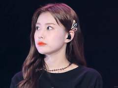 유실한 기억들이 습관처럼 저릿하게 만들잖아