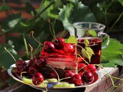 견우직녀달, 여름 태양처럼 뜨거운