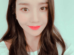 190123 10:19 오늘은 위즈원 보는날