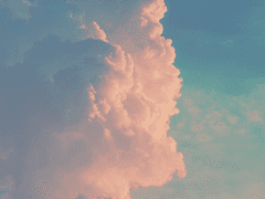 산타: 홀홀홀 뭘 좋아하는지 모르겠어서, 이걸 들고 왔단다.