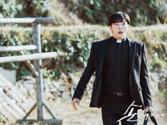 최윤은 아직도 악몽을 꾼다